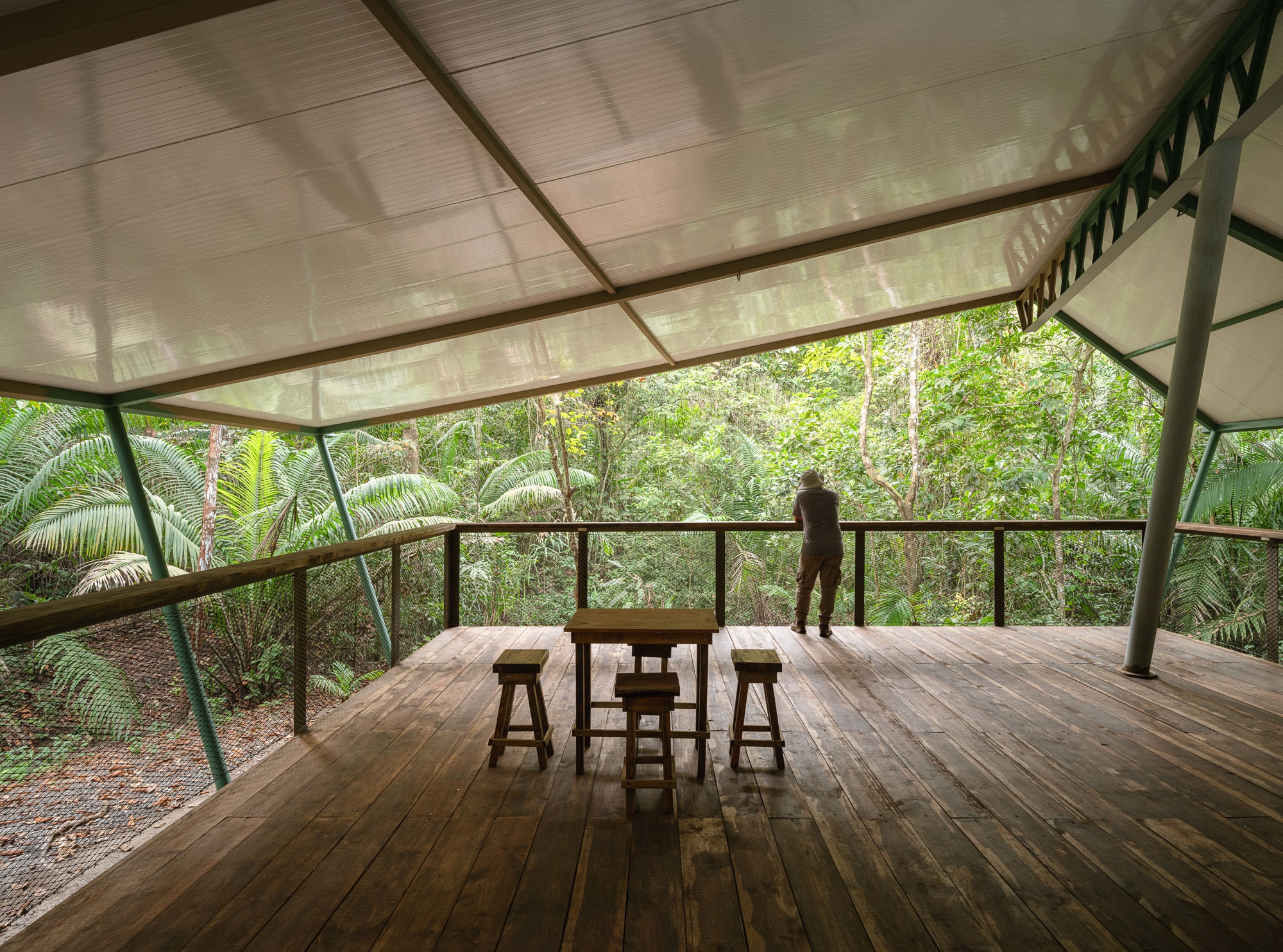 Refugio en el Bosque Tropical